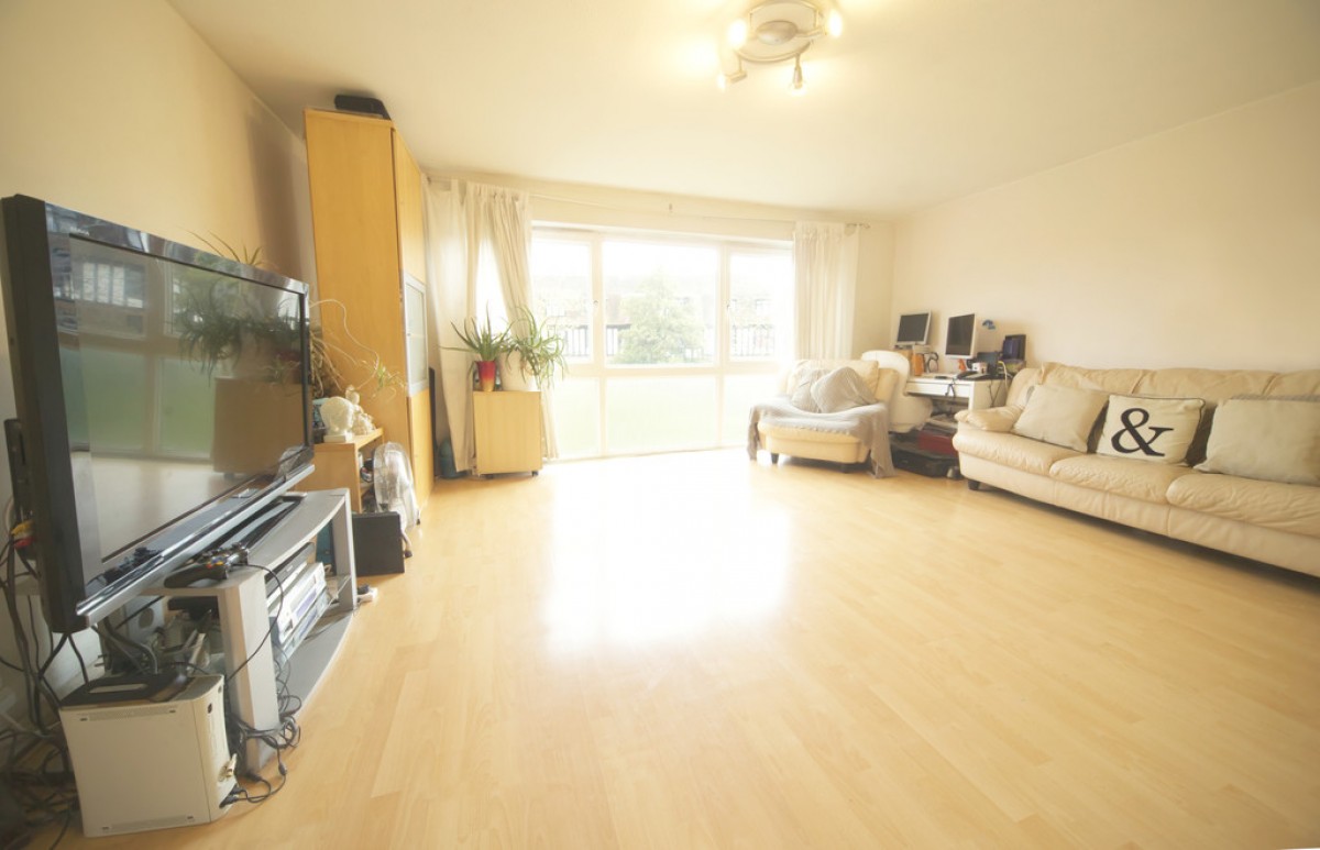 Addiscombe Rd, 97 Addiscombe Rd, East Croydon, Surrey