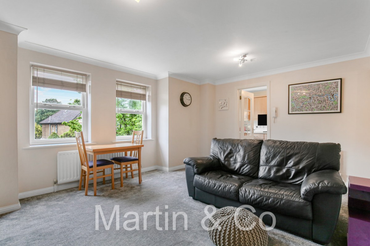 Flat 7, 21 Normanton Road