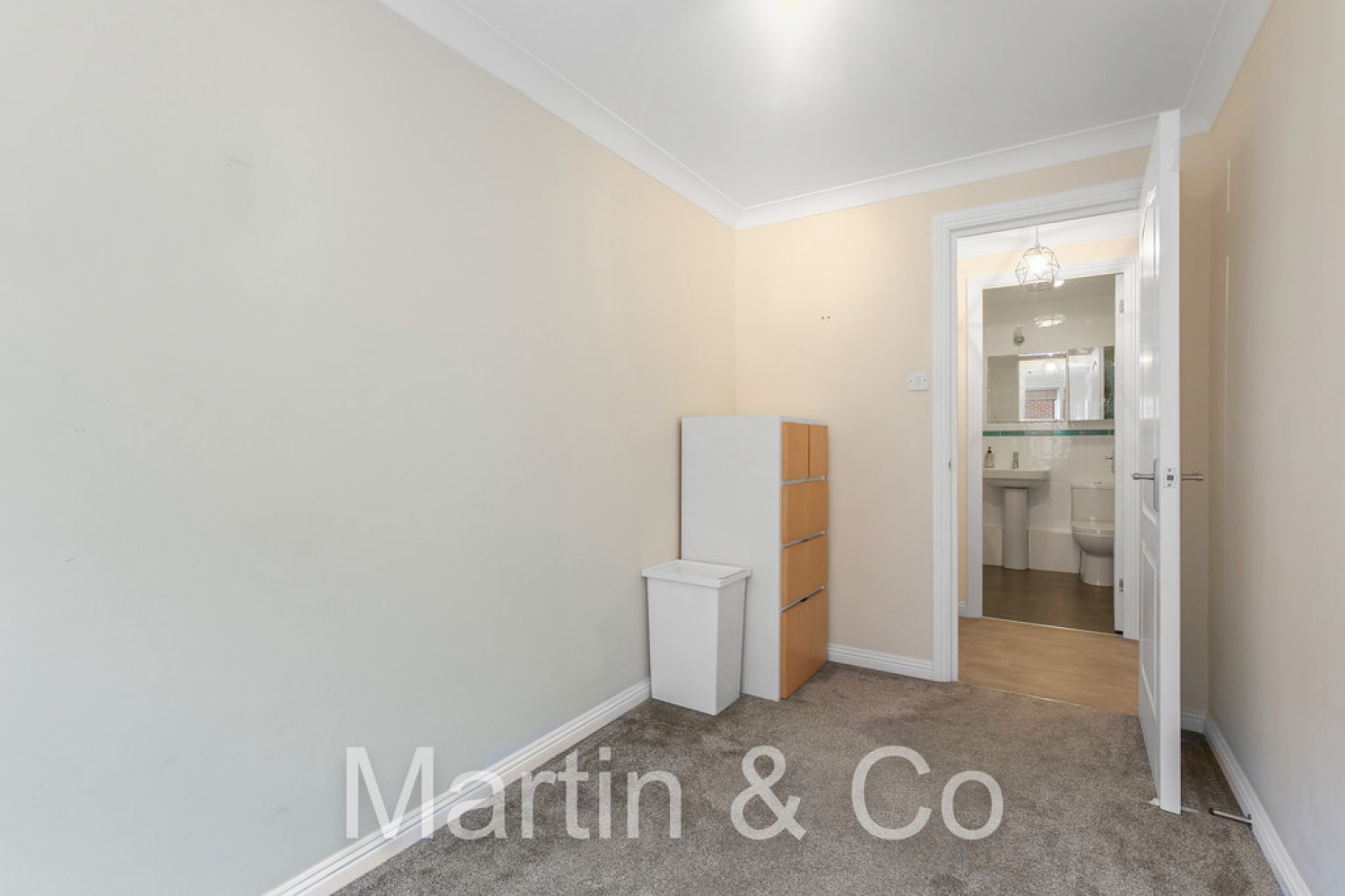 2 bedroom Flat for Sale Flat 7, 21 Normanton Road