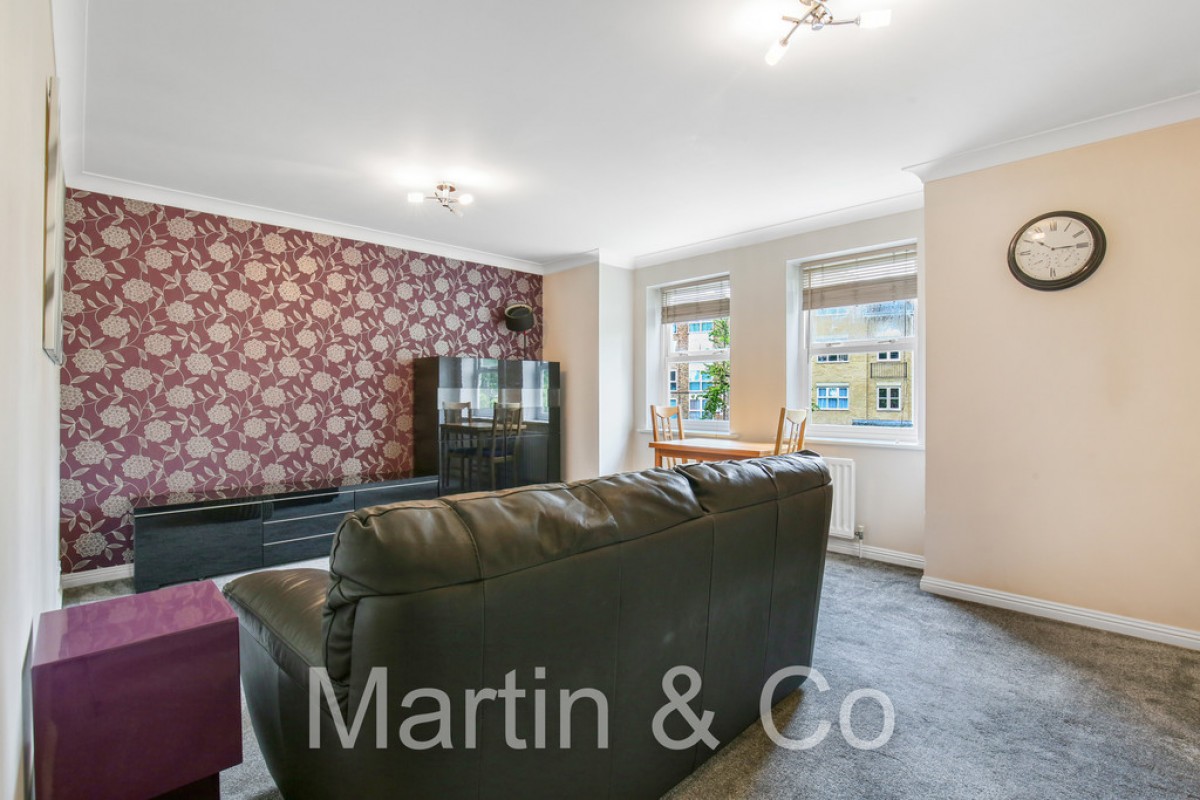 Flat 7, 21 Normanton Road