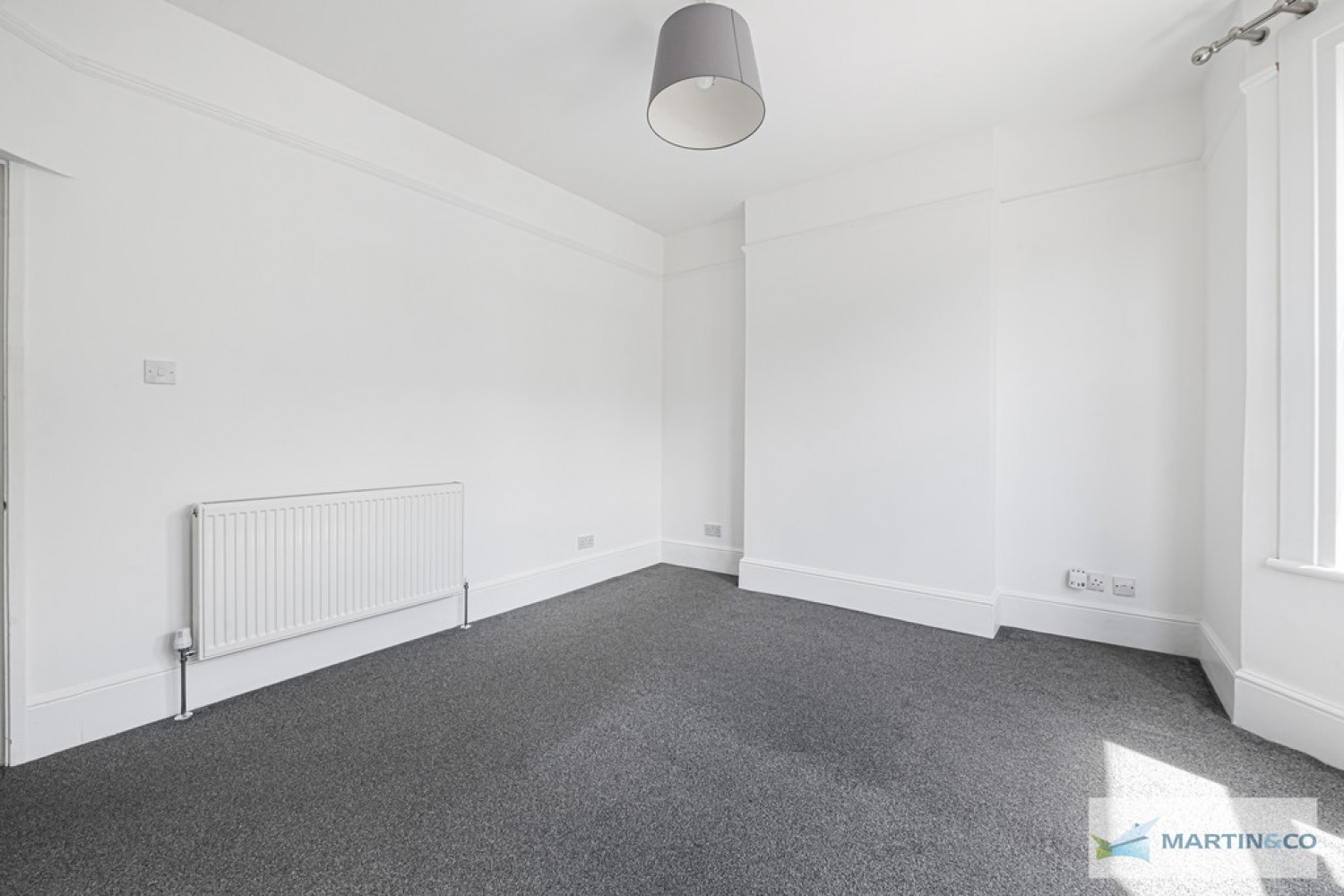 2 bedroom Flat for Sale Greenside Road, Croydon