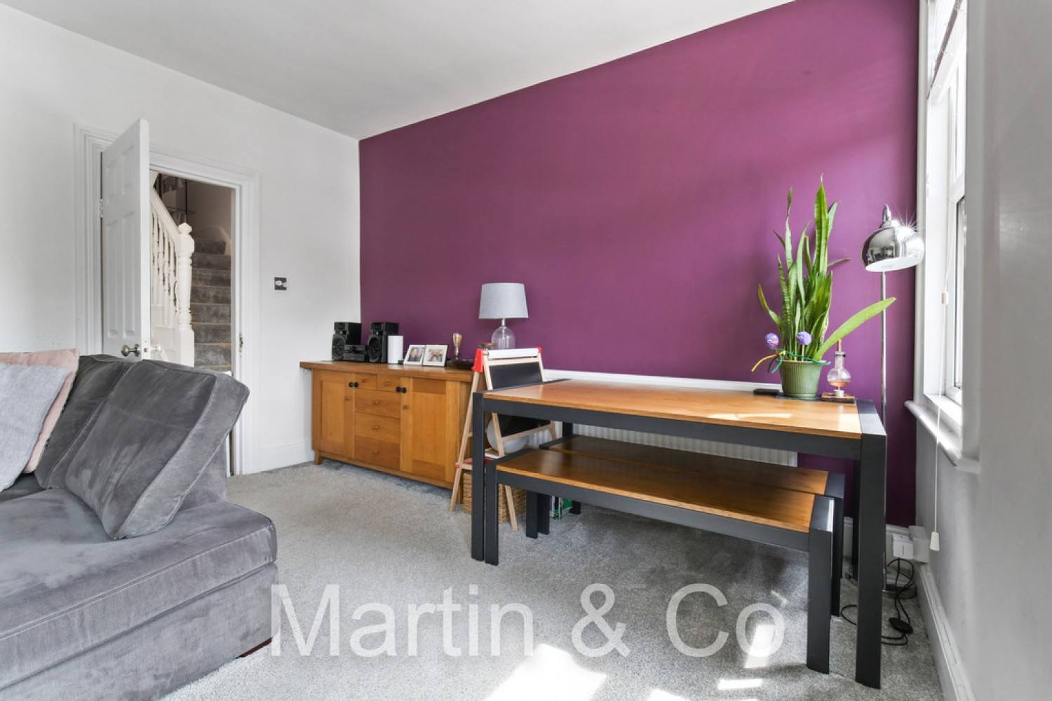 2 bedroom Flat for Sale Brighton Road, South Croydon, Surrey