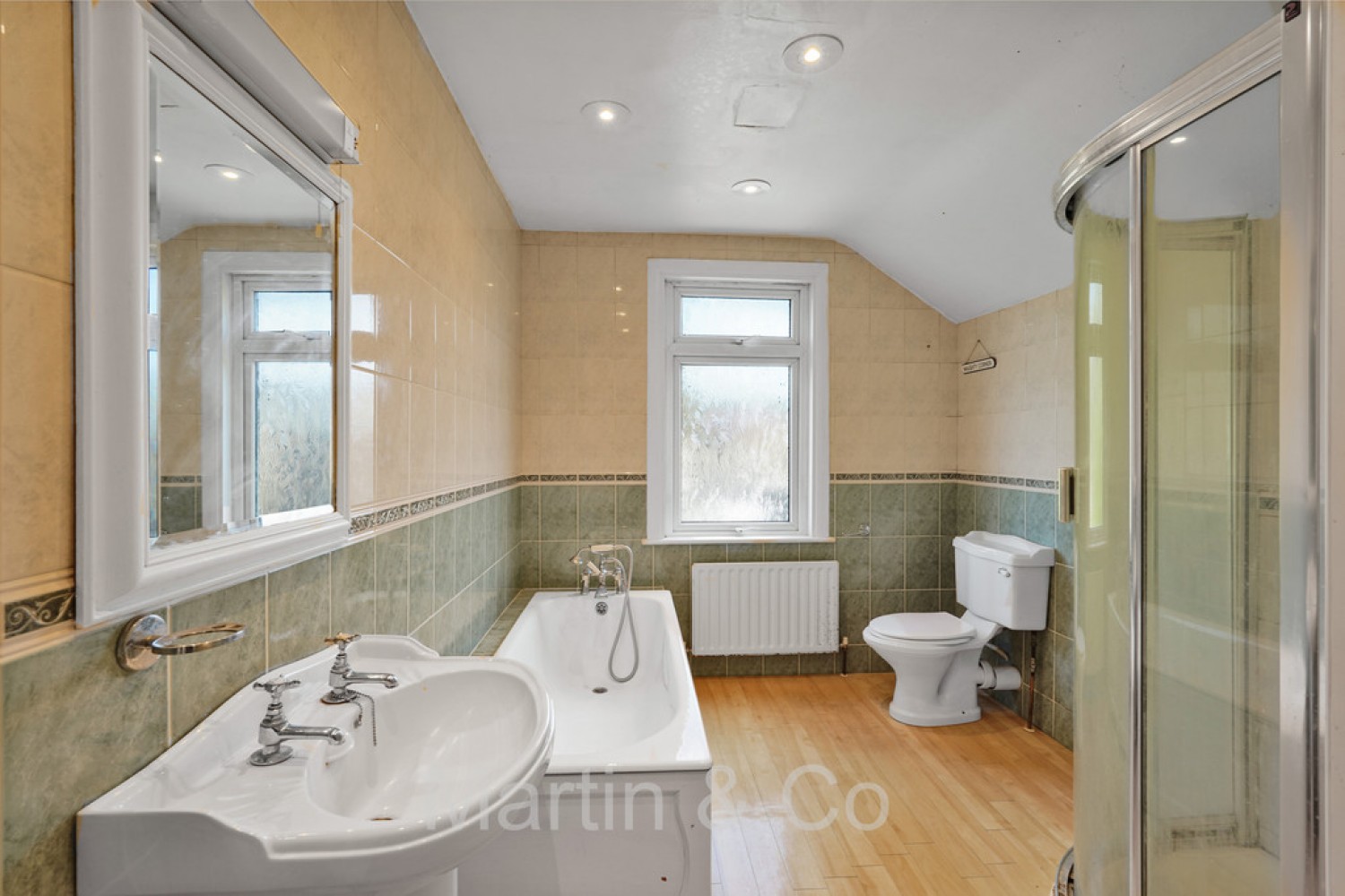 3 bedroom House for Sale Churchill Road, South Croydon, Surrey