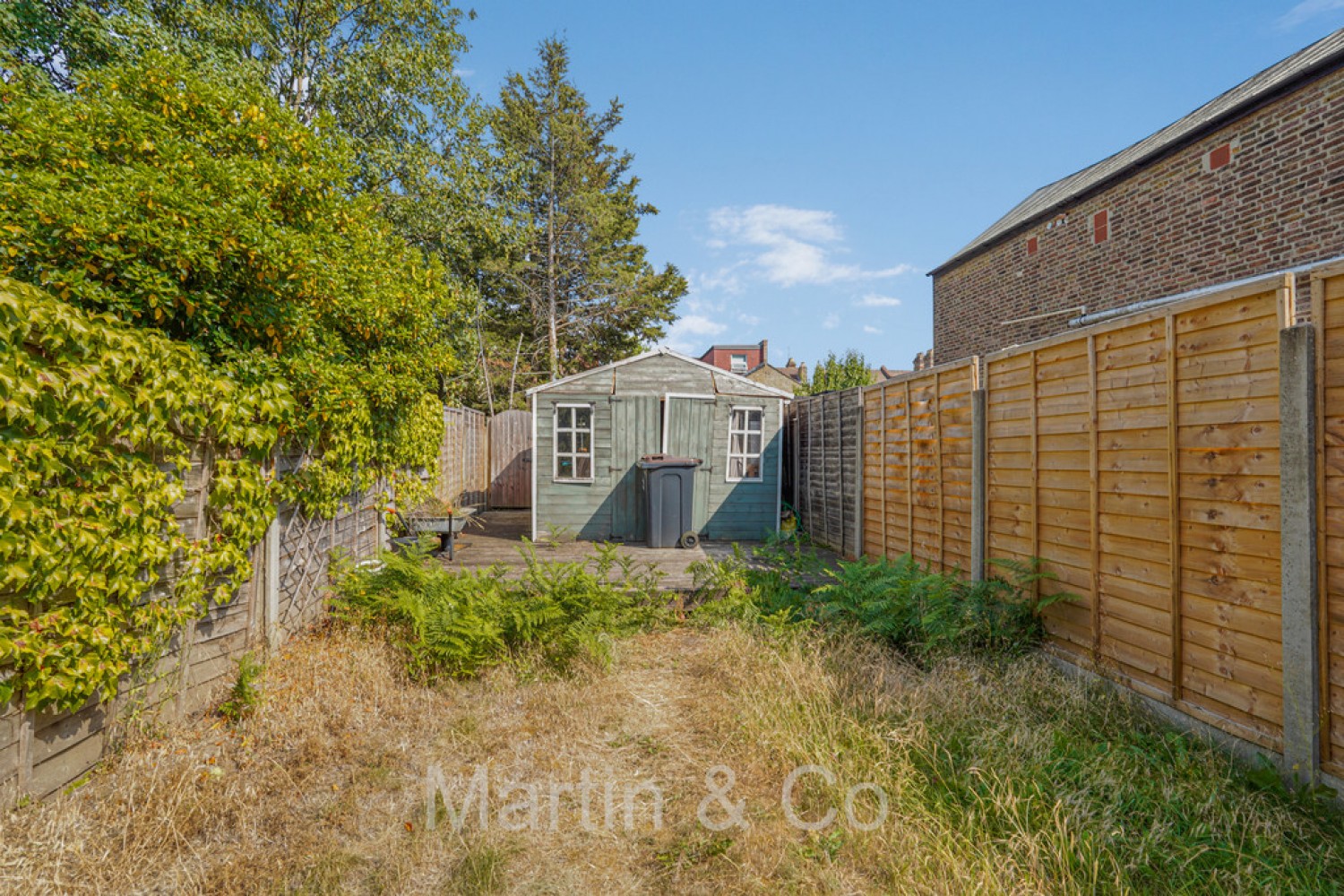 3 bedroom House for Sale Churchill Road, South Croydon, Surrey