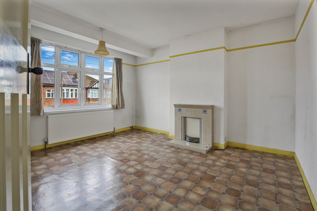 Edgehill Road, Mitcham, London