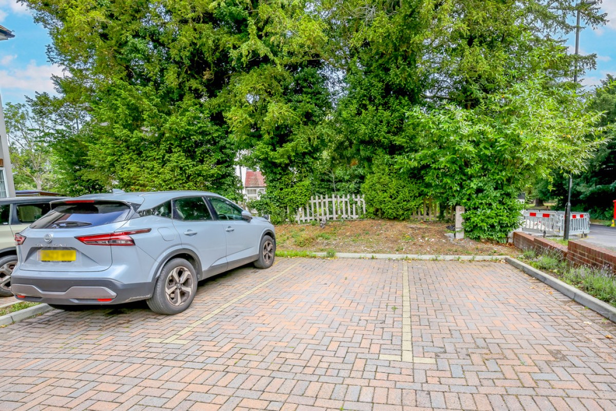 Beech Avenue, Sanderstead, Surrey