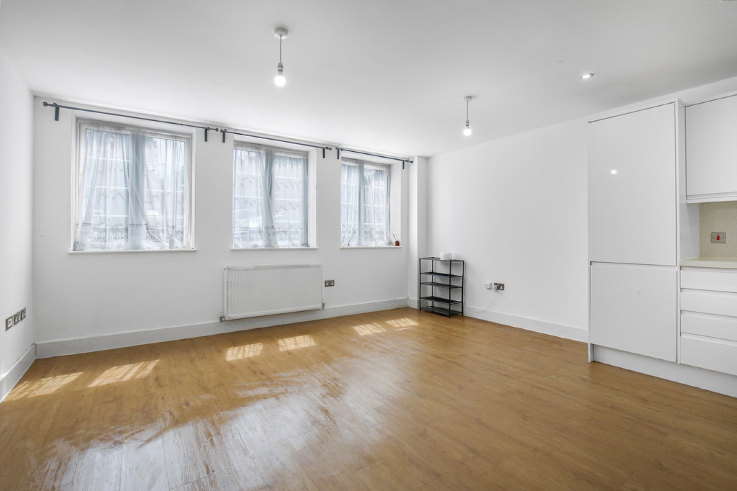 2 bedroom Flat for Sale Beech Avenue, Sanderstead, Surrey