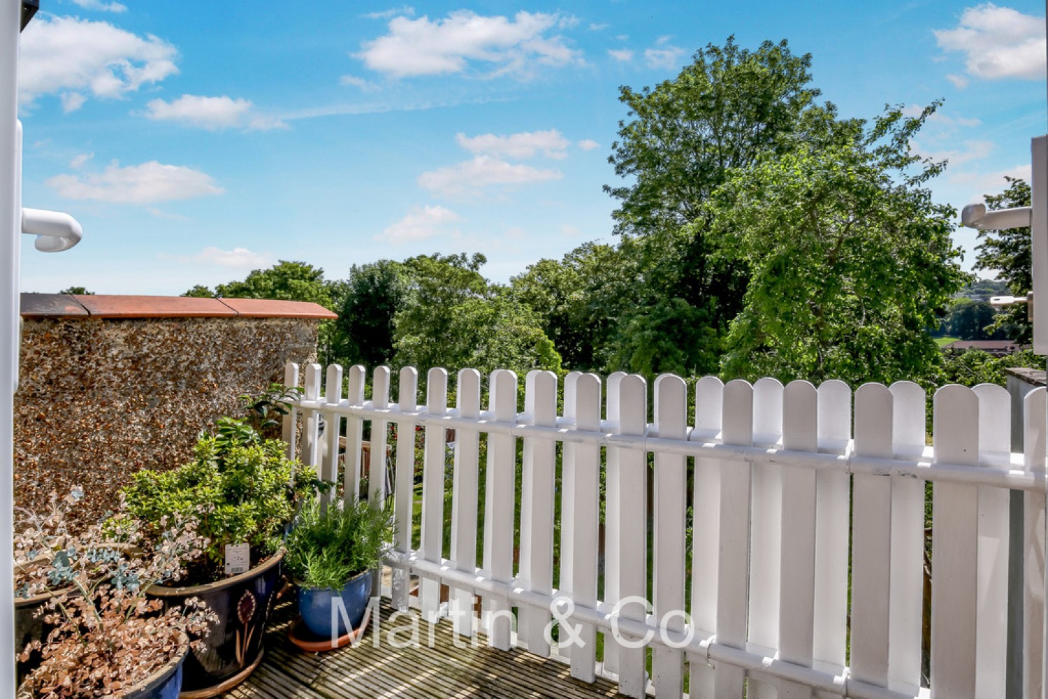 2 bedroom Flat for Sale Blenheim Park Road, South Croydon