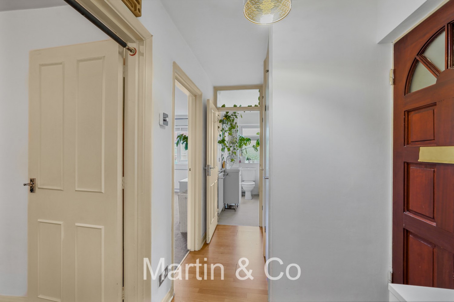 1 bedroom Flat for Sale Eden Road, East Croydon, Surrey