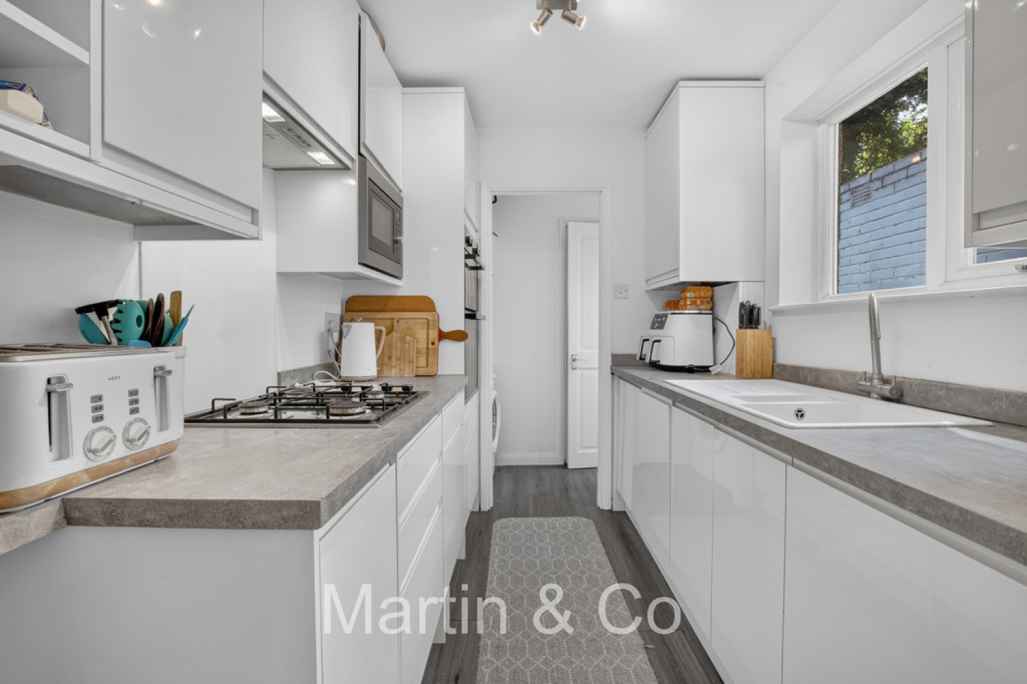 2 bedroom House for Sale Sussex Road, South Croydon
