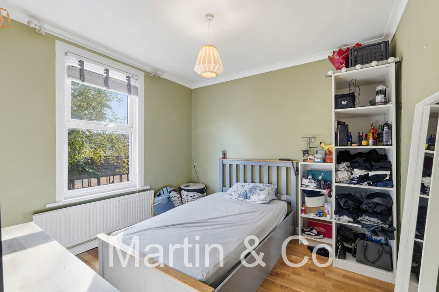 2 bedroom House for Sale Purley View Terrace, Sanderstead, Surrey