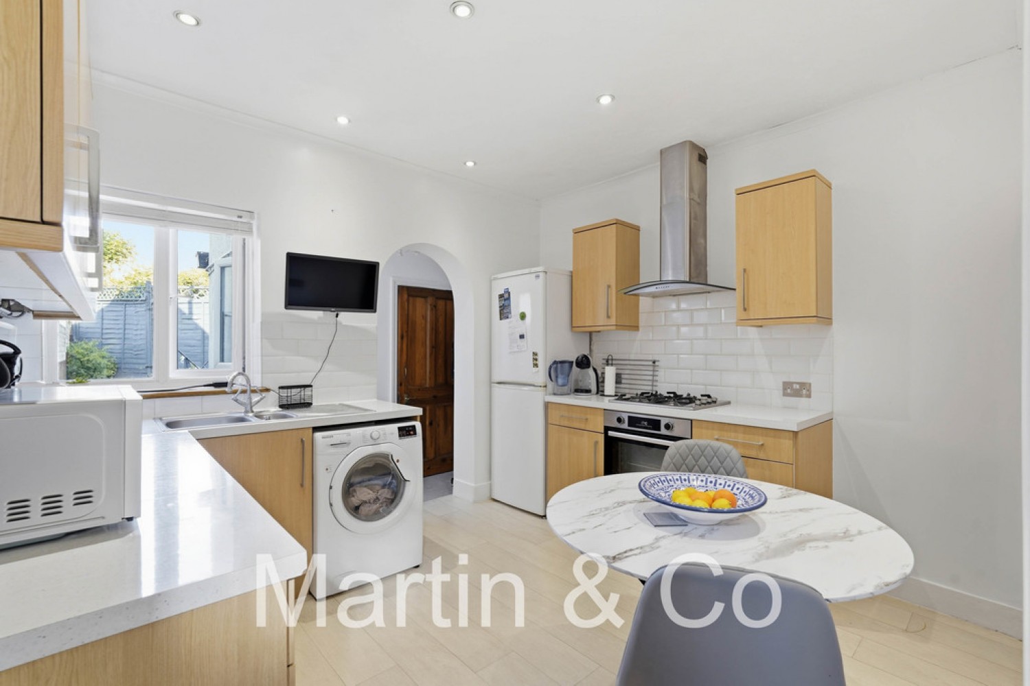 2 bedroom House for Sale Purley View Terrace, Sanderstead, Surrey