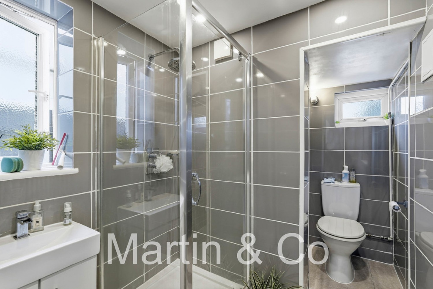 2 bedroom House for Sale Purley View Terrace, Sanderstead, Surrey