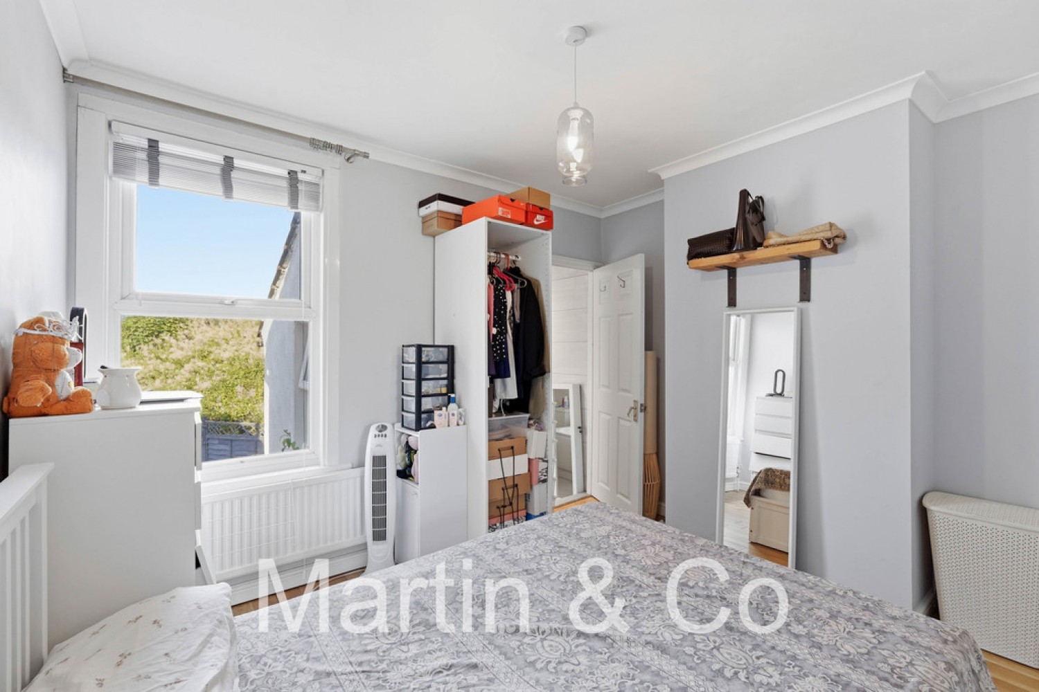 2 bedroom House for Sale Purley View Terrace, Sanderstead, Surrey
