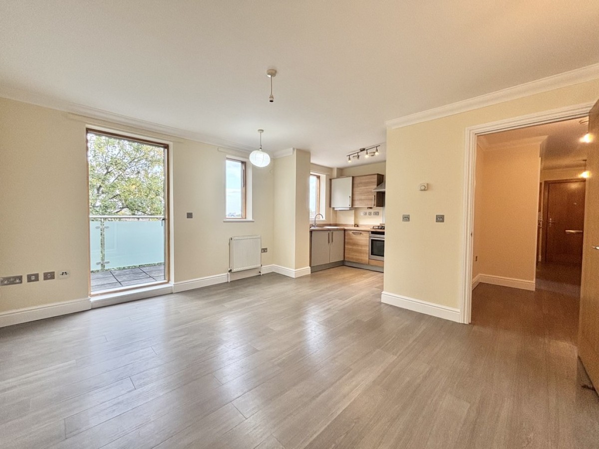 Vantage Point, 174 Sanderstead Road