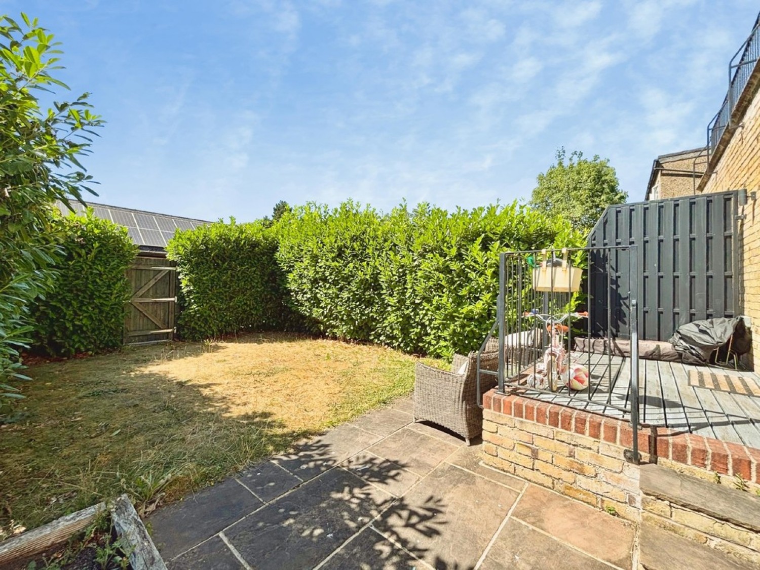 2 bedroom Flat for Sale Brighton Road, South Croydon
