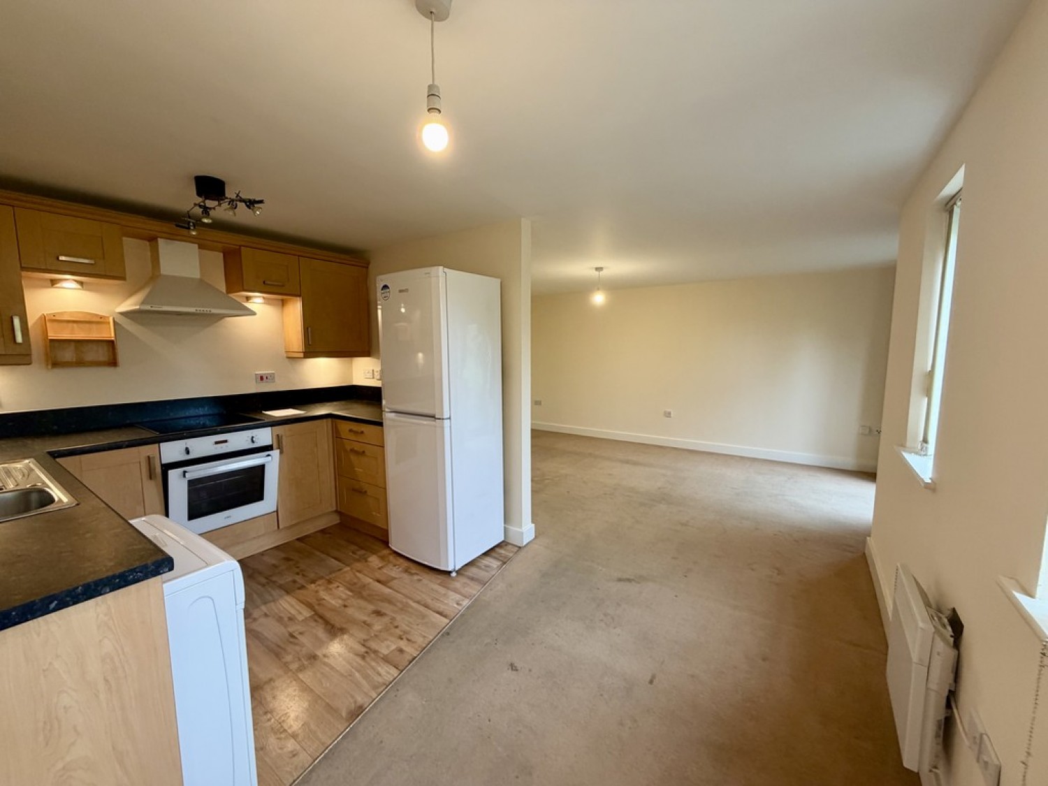 2 bedroom Flat for Letting Queen Mary House, 120 Queen Mary Road