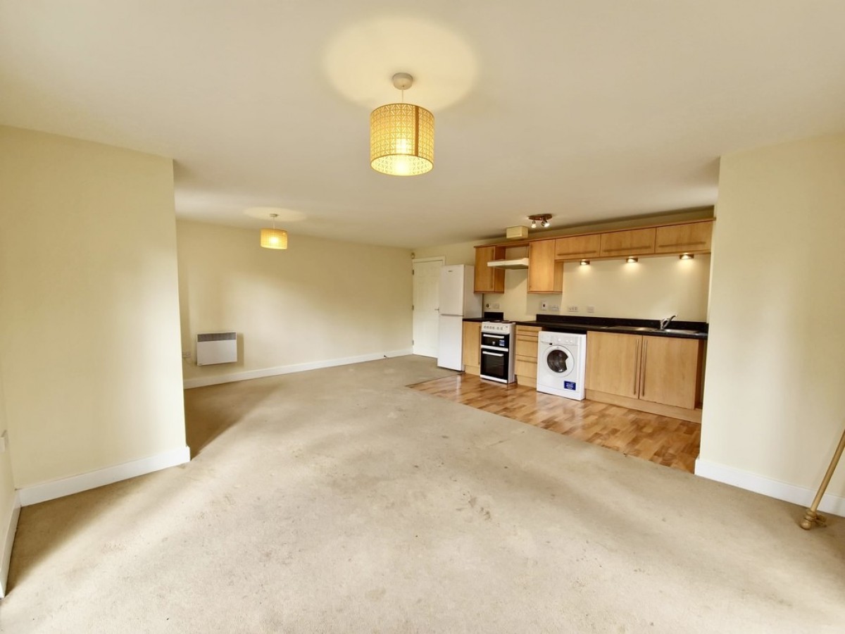 Raynald Road, Parklands