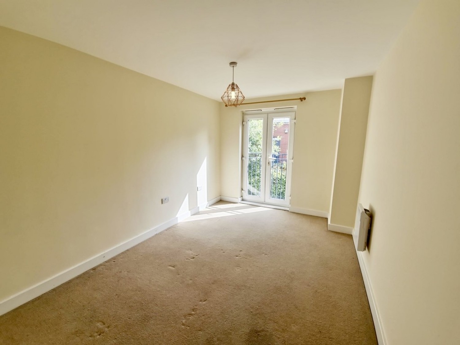 2 bedroom Flat for Letting Raynald Road, Parklands