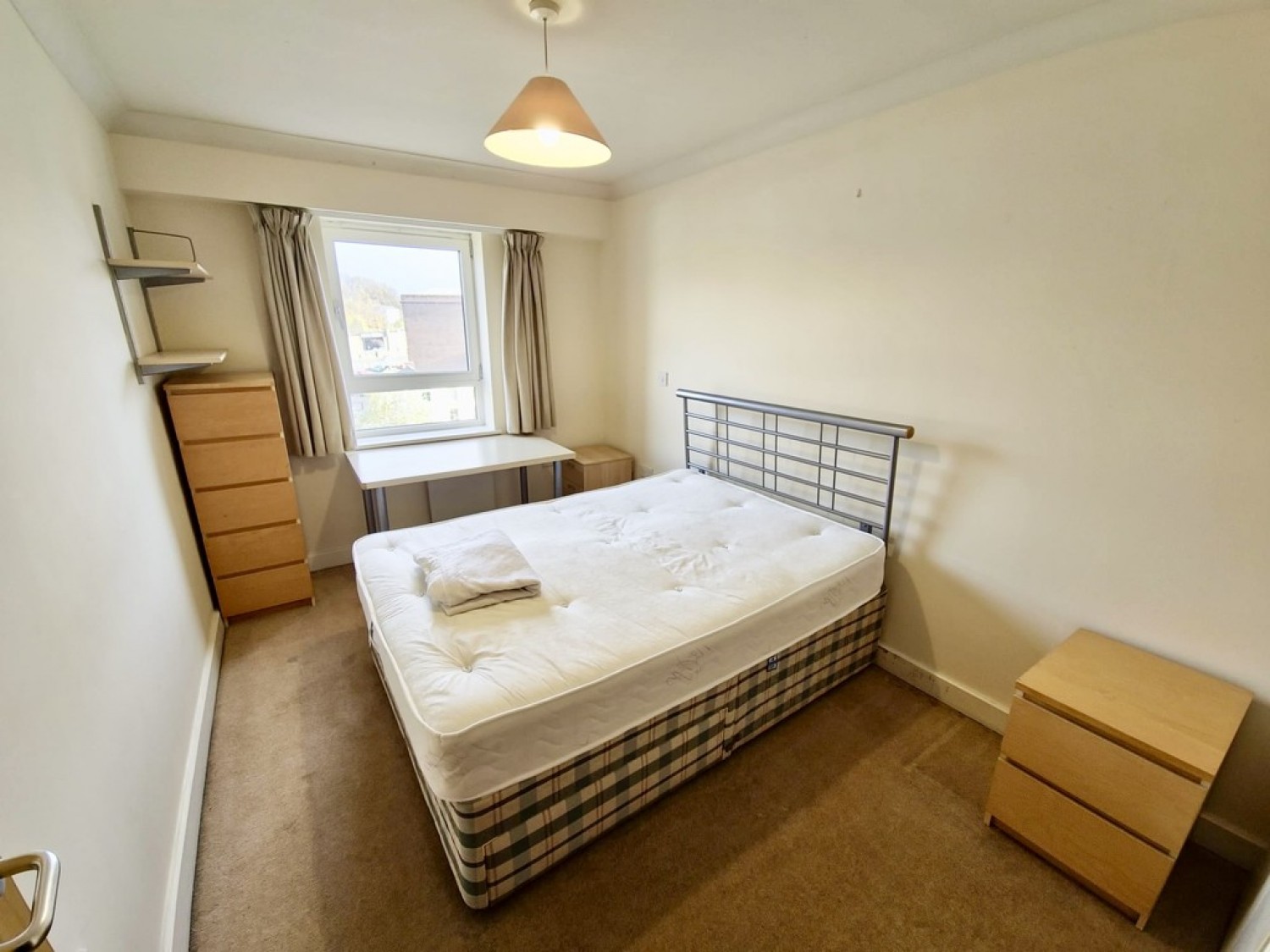 2 bedroom Flat in Pinsent, Millsands