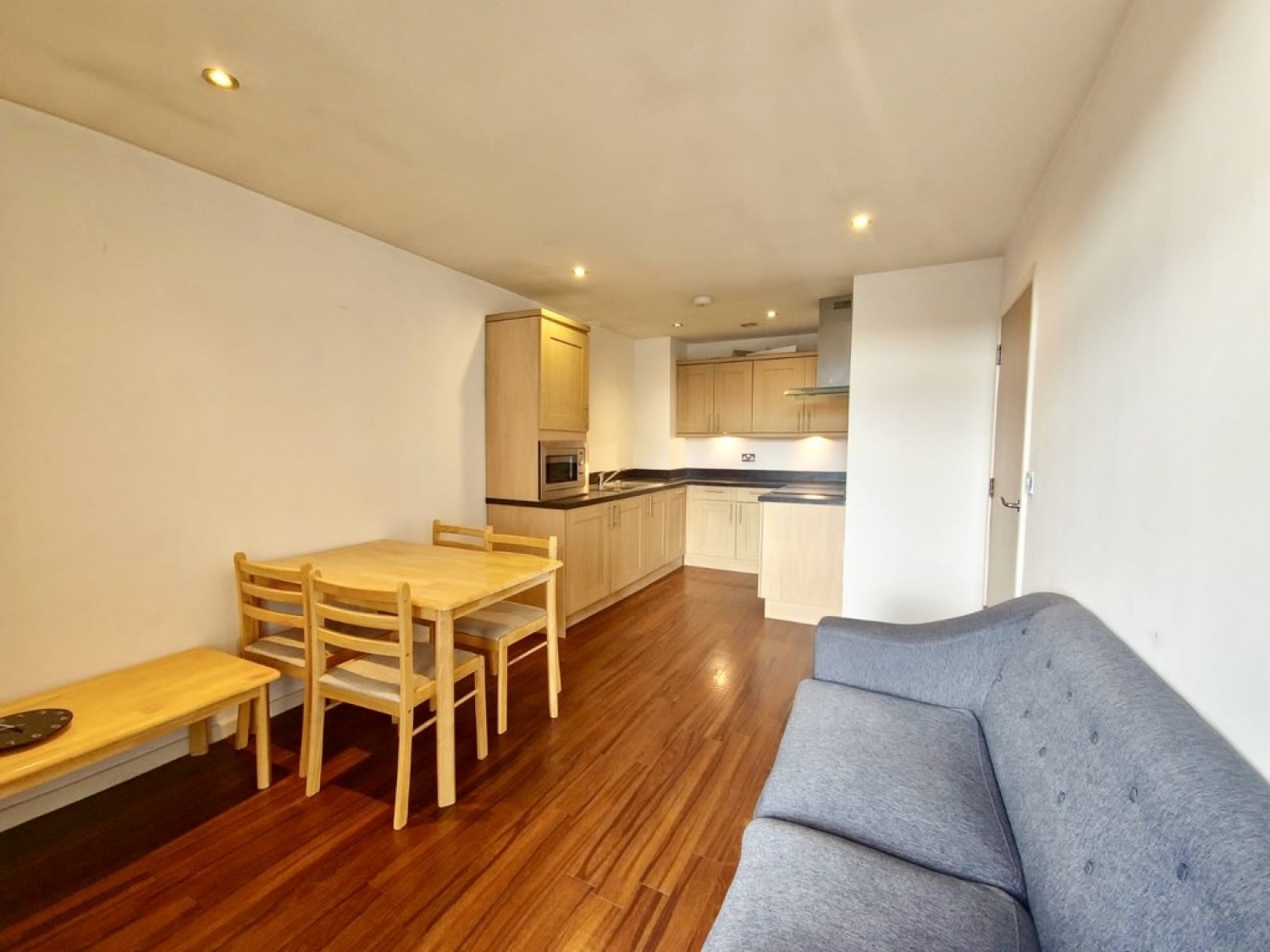 1 bedroom Flat for Letting Fitzwilliam House, 8 Milton Street