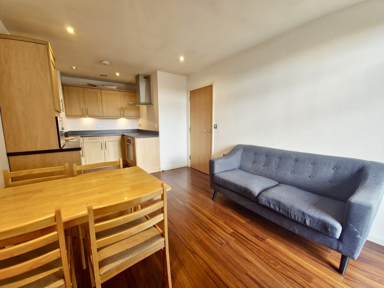1 bedroom Flat for Letting Fitzwilliam House, 8 Milton Street
