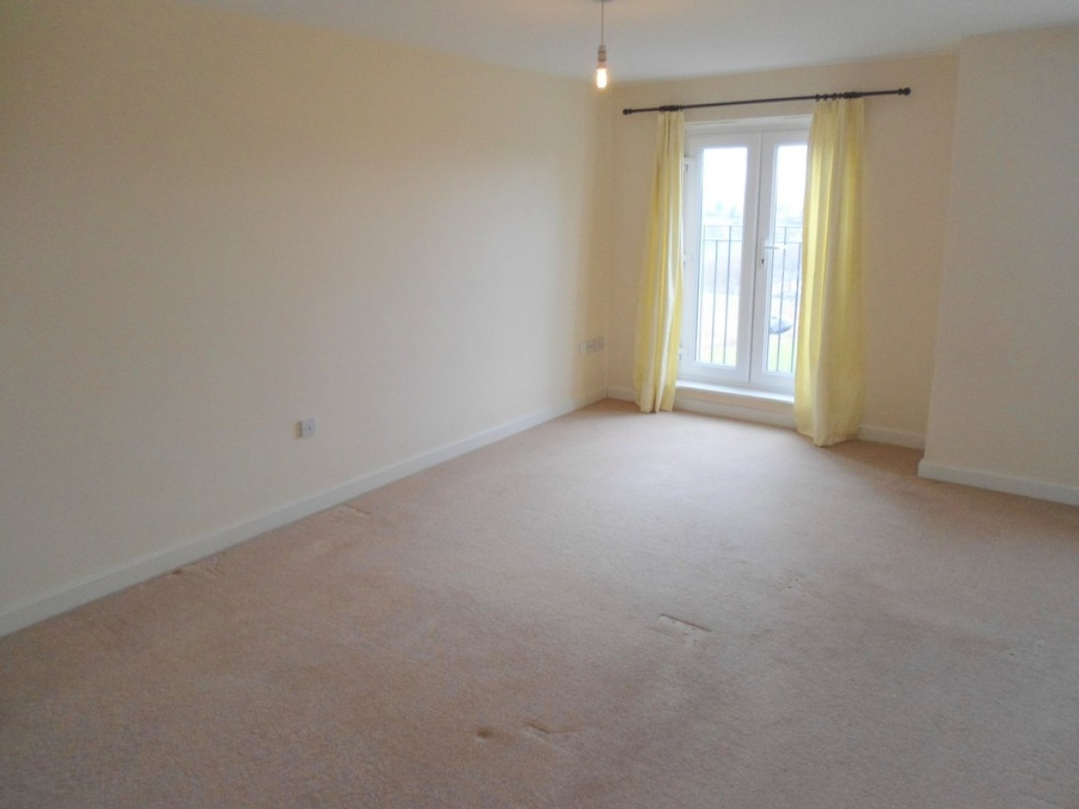 Waltheof Road, Parklands