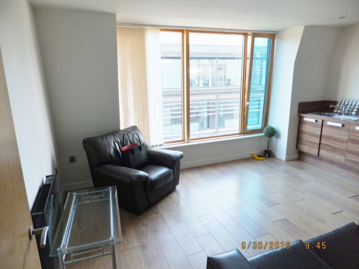 I Quarter, 4 Blonk Street