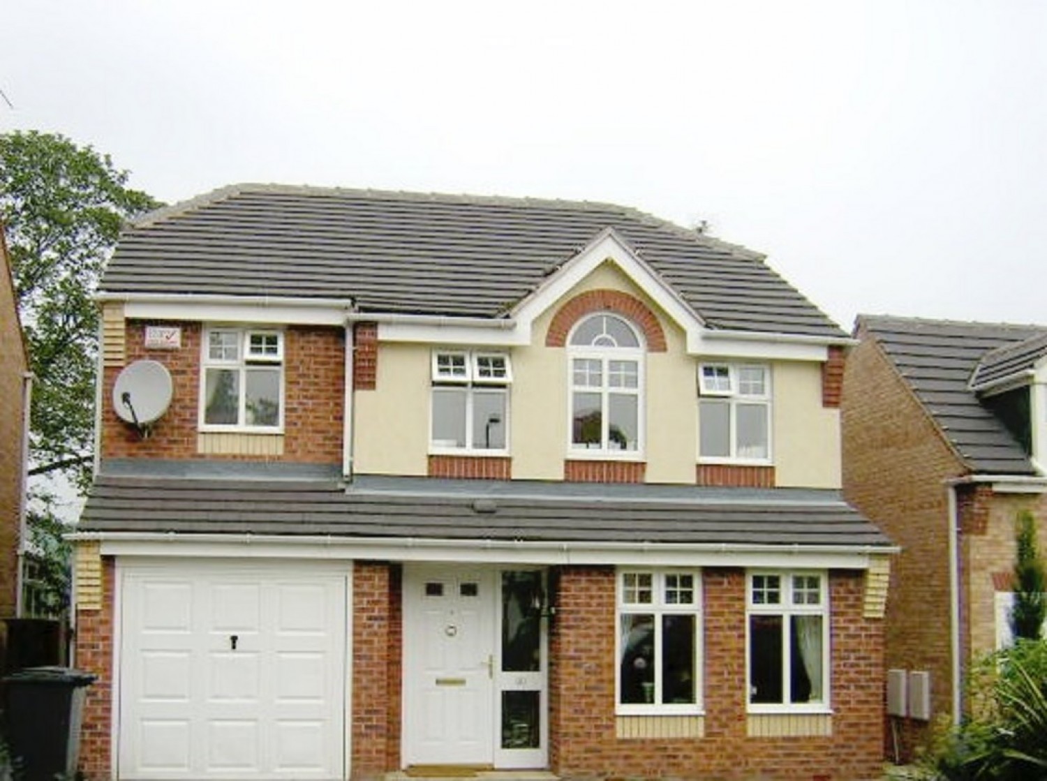 Northwood Drive, Wadsley Park Village