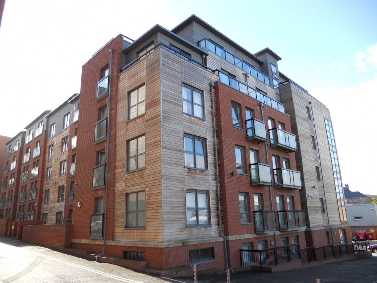1 bedroom Flat for Letting Q4 Apartments, 185 Upper Allen Street
