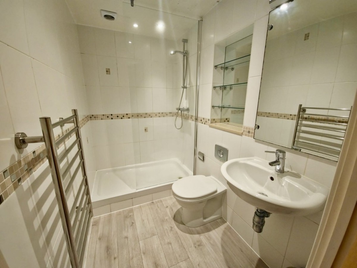 Q4 Apartments, 185 Upper Allen Street