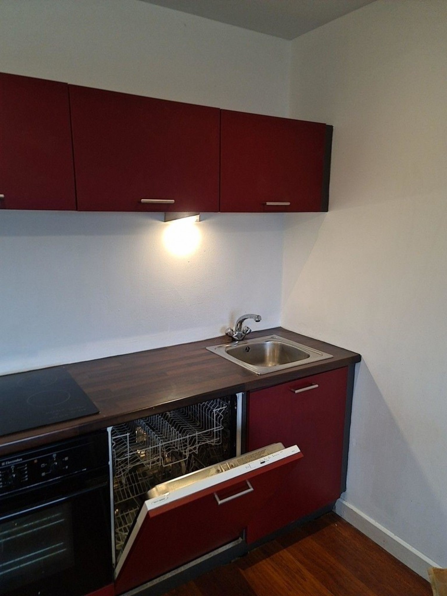 1 bedroom Flat for Letting Q4 Apartments, 185 Upper Allen Street