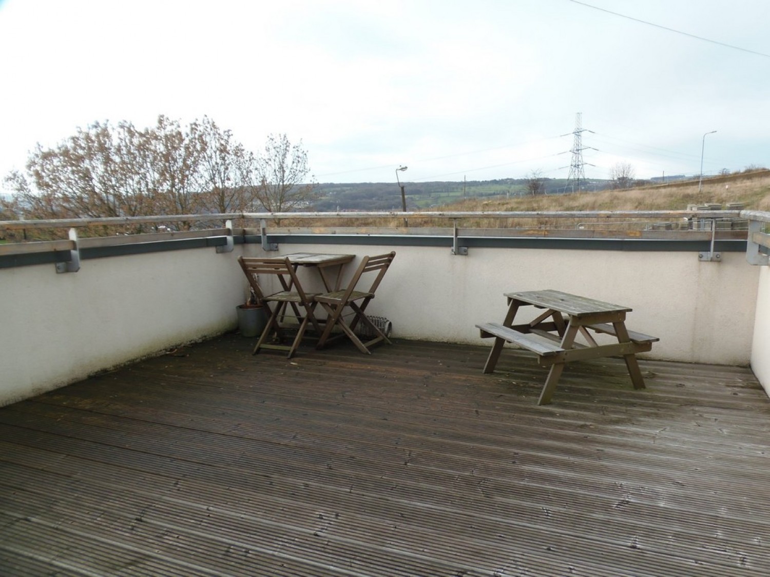 2 bedroom House for Letting Fox Hill Crescent, Sheffield