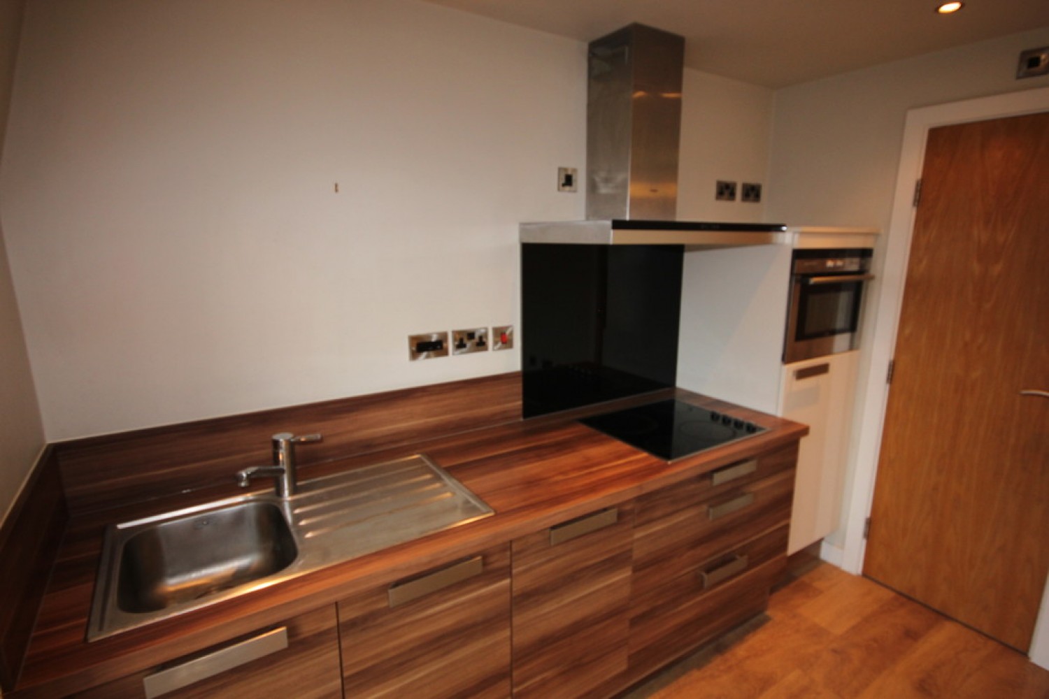 1 bedroom Flat for Letting I Quarter, 4 Blonk Street