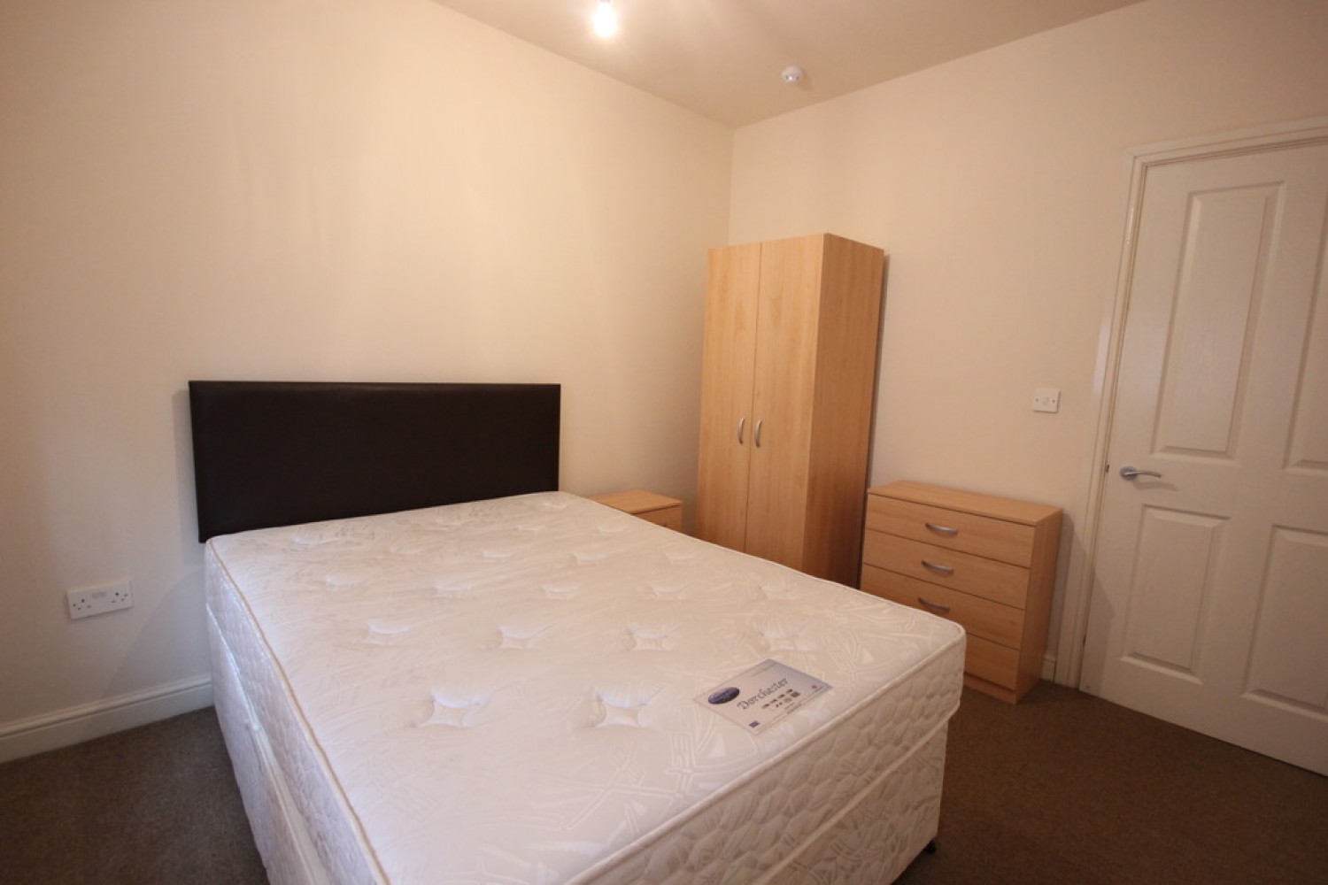 White Croft Works, Sheffield, S3 7AH