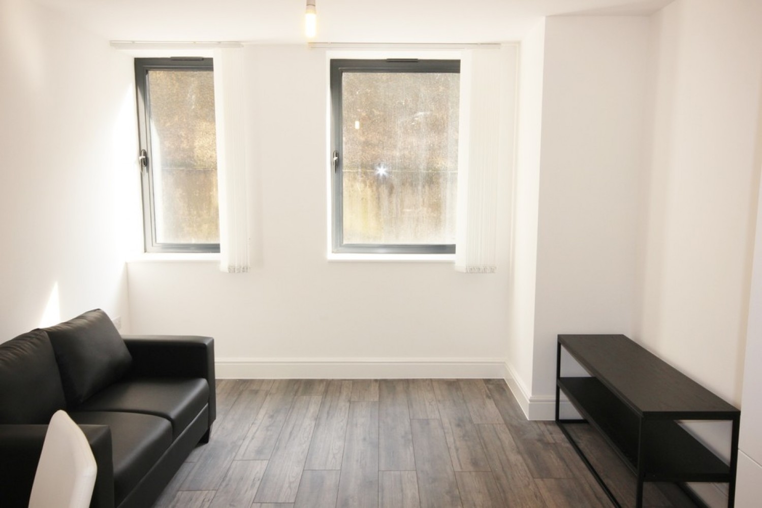1 bedroom Flat for Letting Queens House, 105 Queen Street