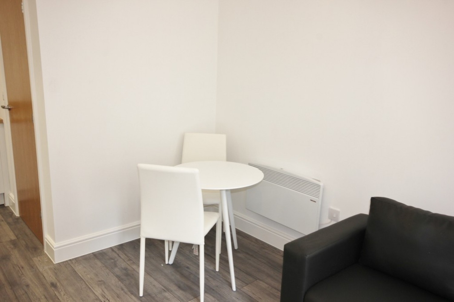 1 bedroom Flat for Letting Queens House, 105 Queen Street