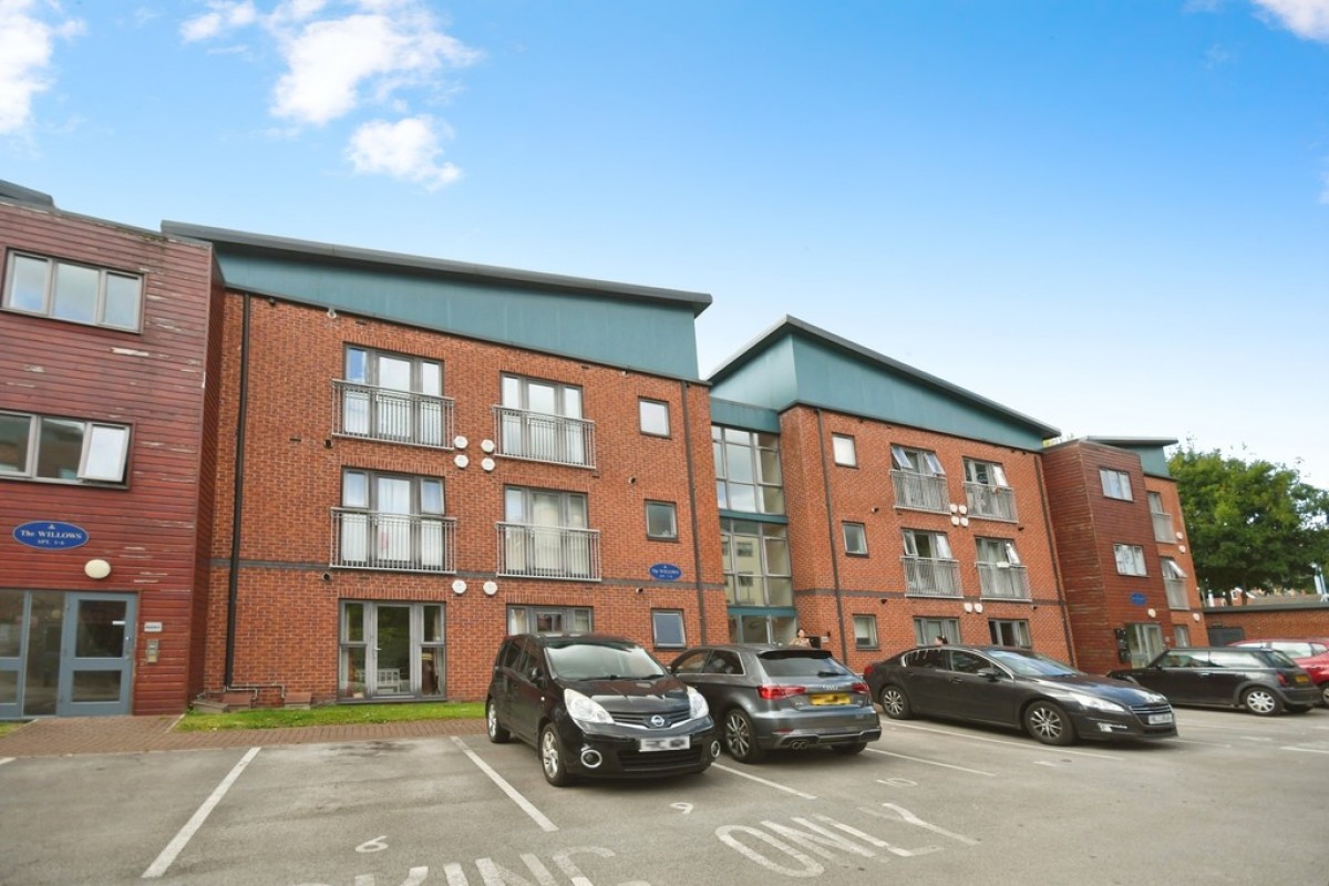 The Willows, 400 Middlewood Road