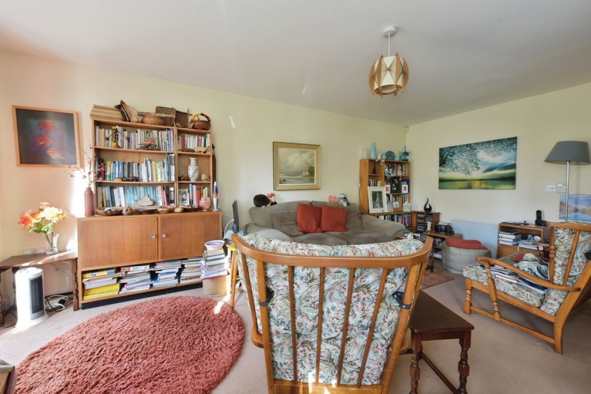 Queen Mary Rise, Parklands