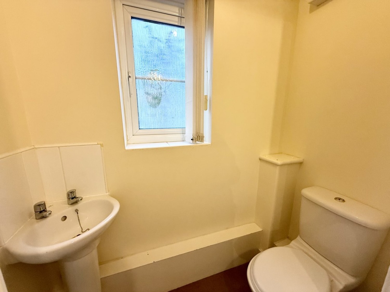 2 bedroom House in Queen Mary Road, Sheffield