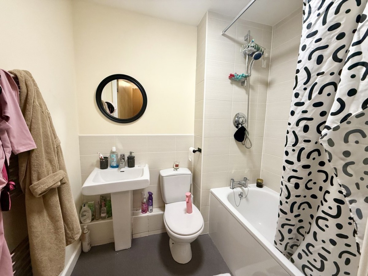 Huntsman Lodge, 975 Barnsley Road