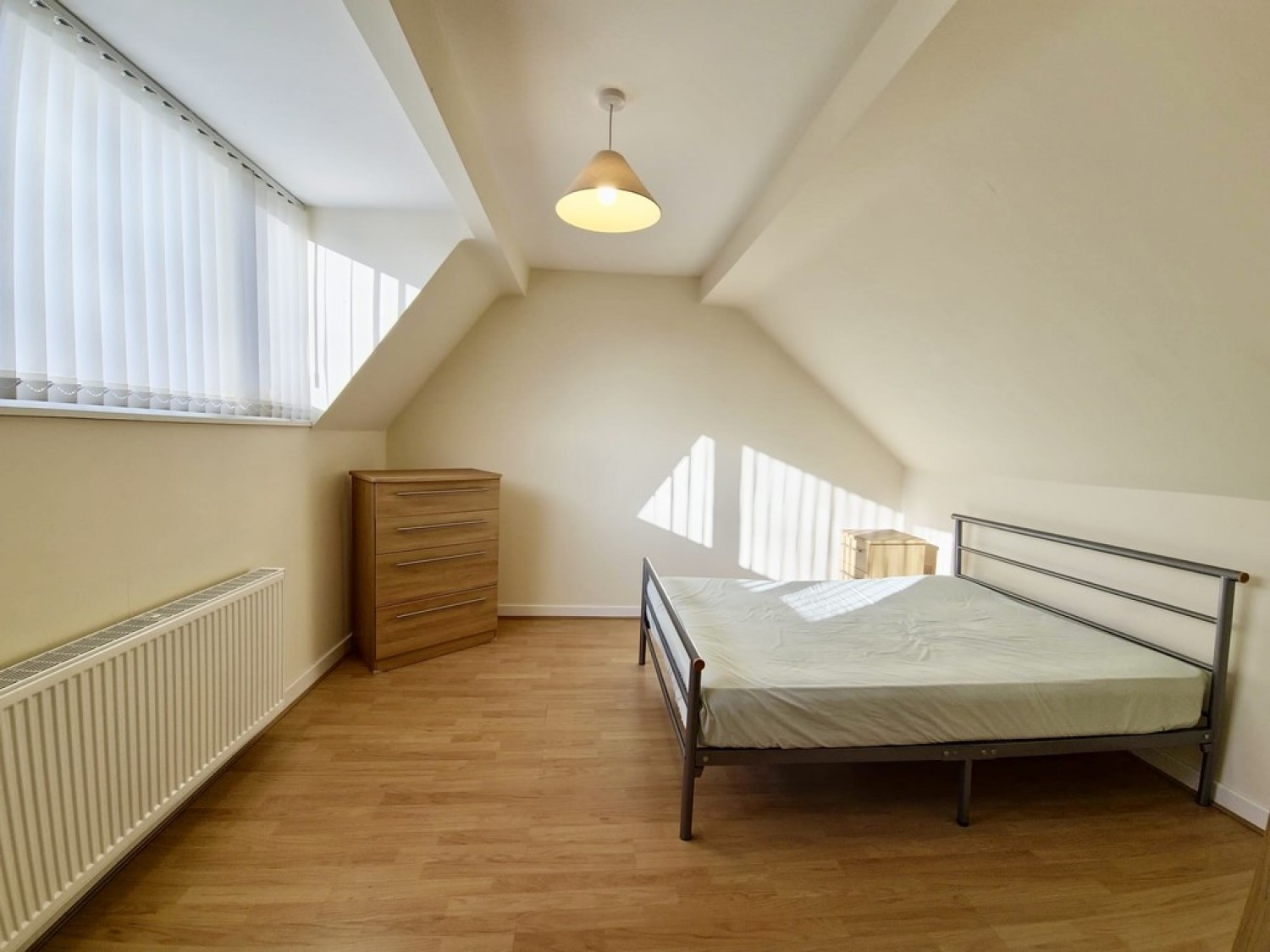 4 bedroom Flat for Letting Catch Bar Lane, Hillsborough
