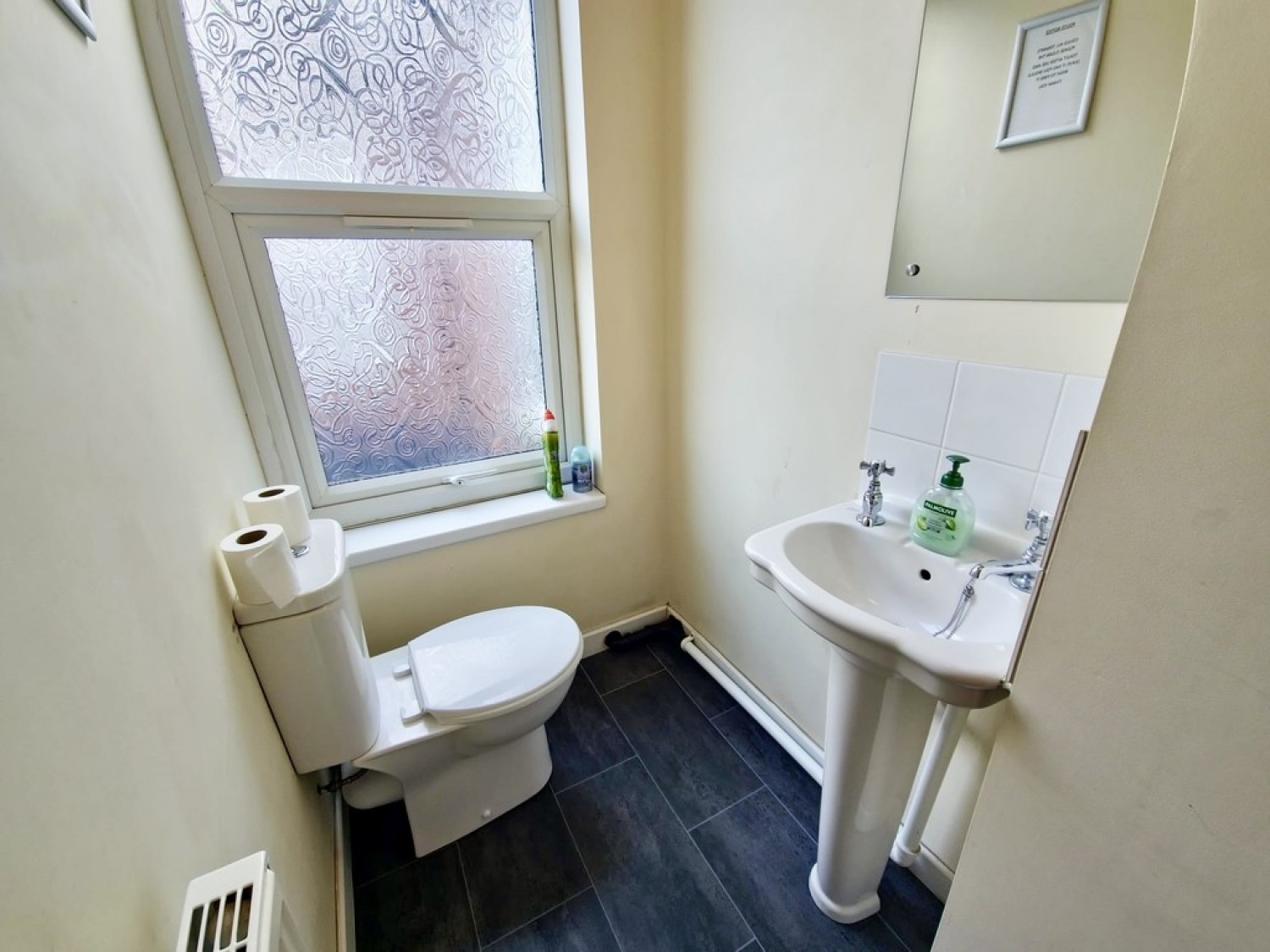 4 bedroom Flat for Letting Catch Bar Lane, Hillsborough