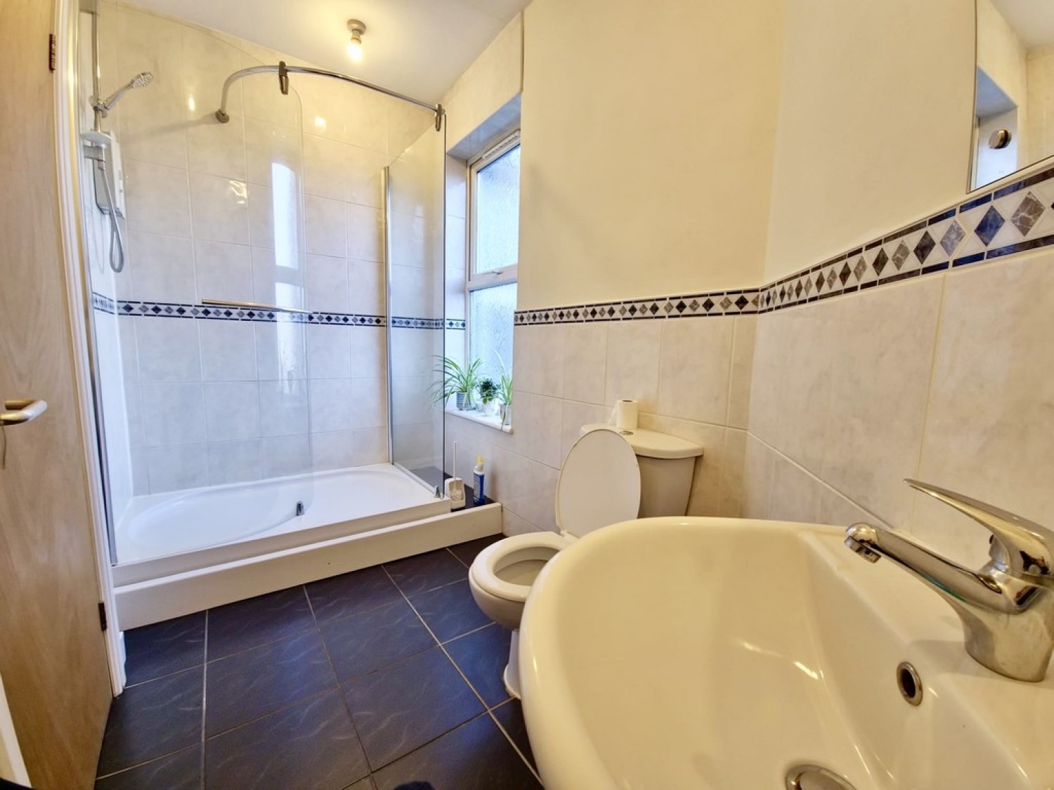 4 bedroom Flat for Letting Catch Bar Lane, Hillsborough