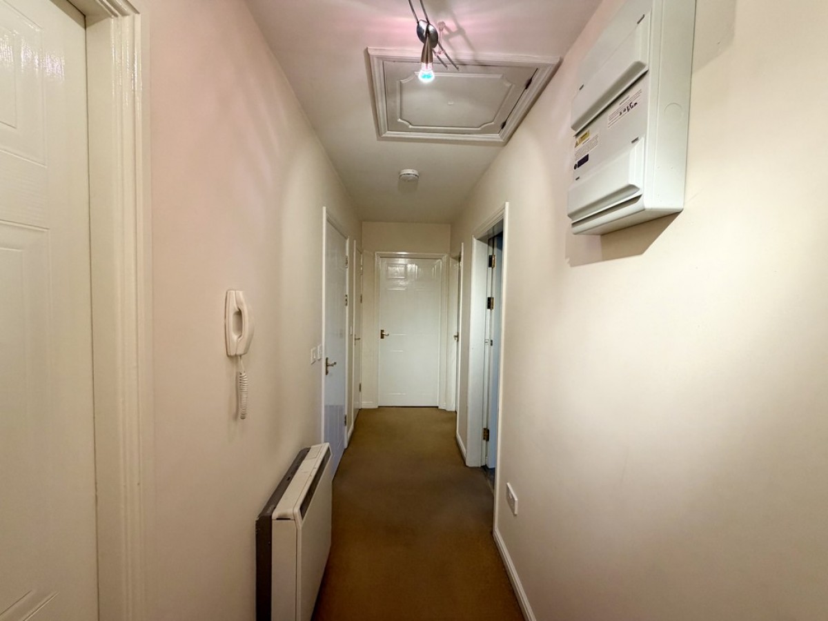 Southwood Grove, Wadsley Park Village