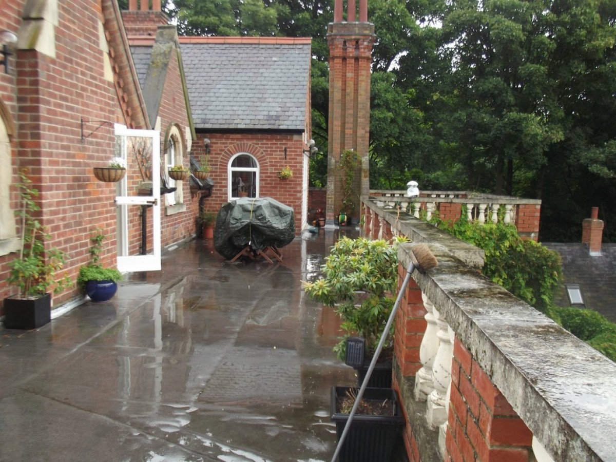 Newcastle Court, The Park