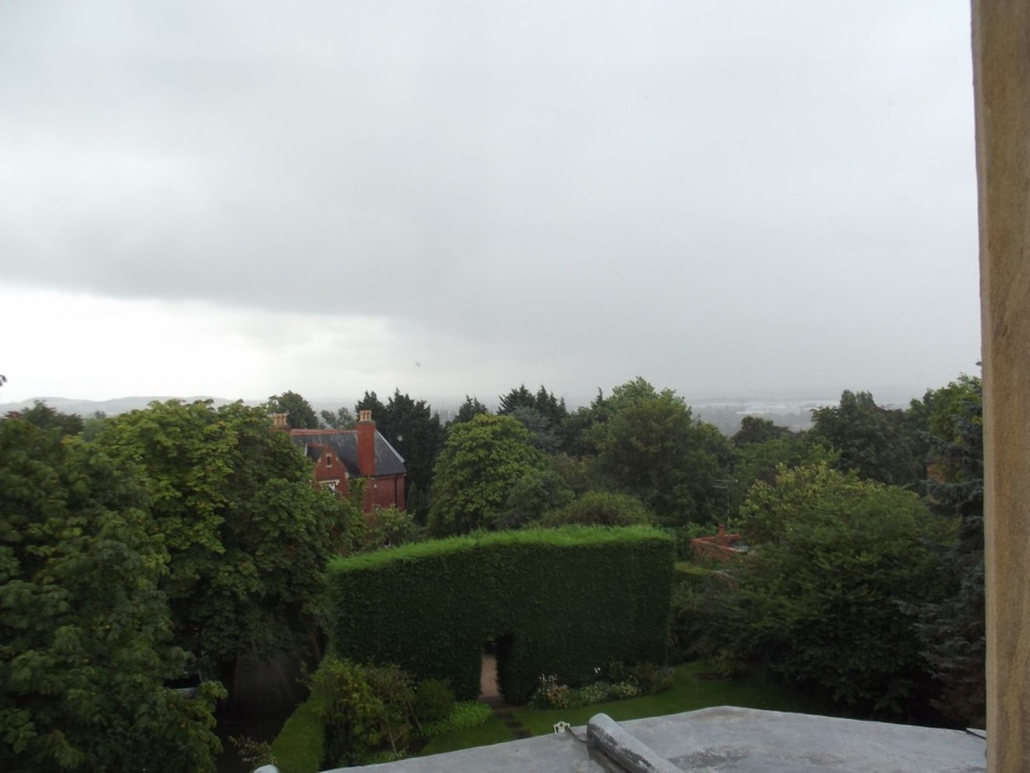 2 bedroom Flat for Letting Newcastle Court, The Park