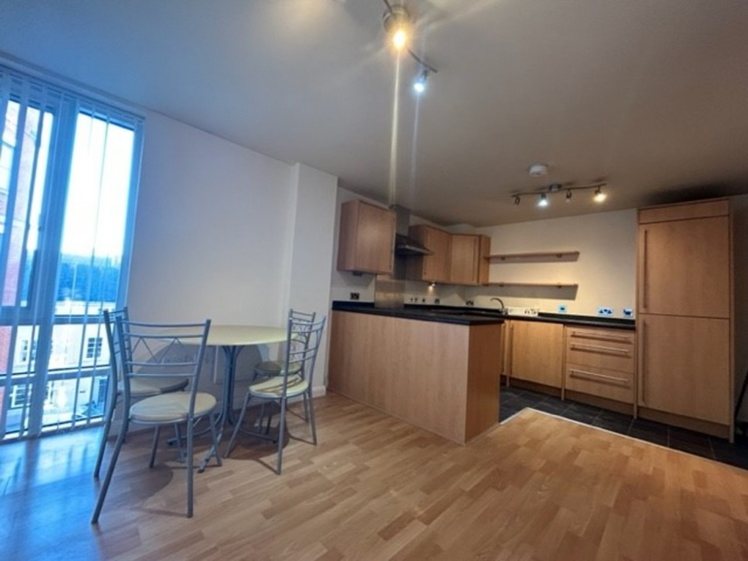 2 bedroom Flat in Weekday Cross Building, Pilcher Gate