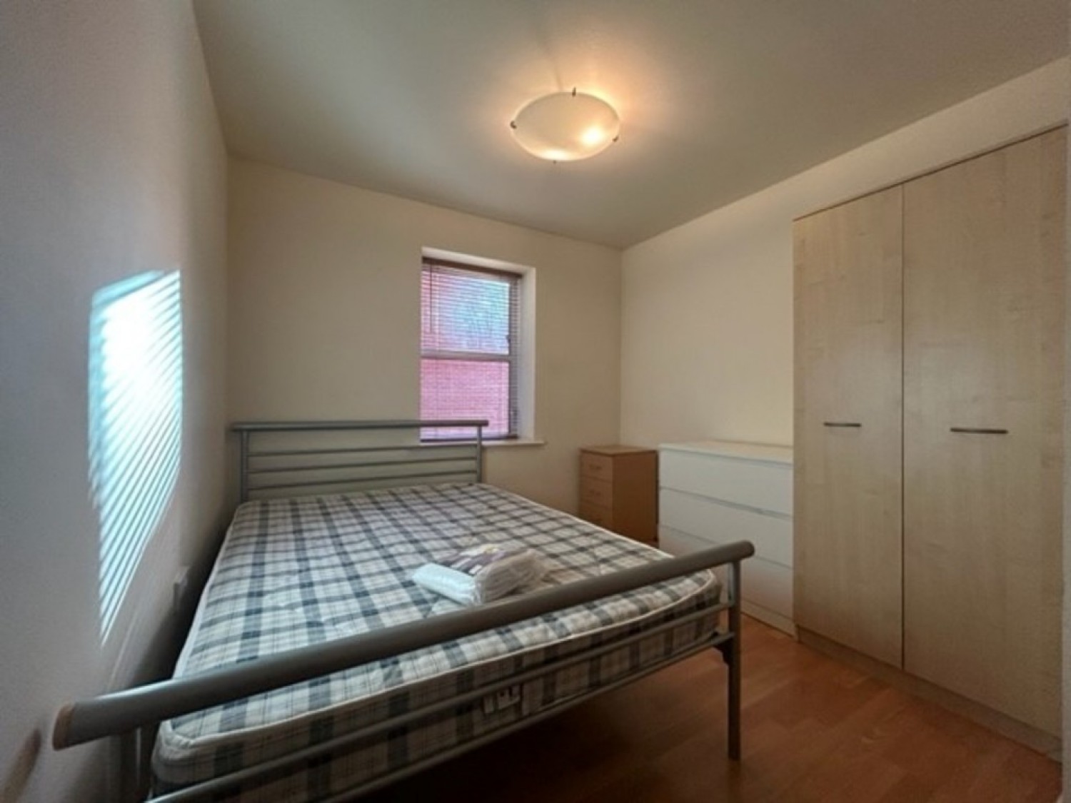 2 bedroom Flat in Weekday Cross Building, Pilcher Gate