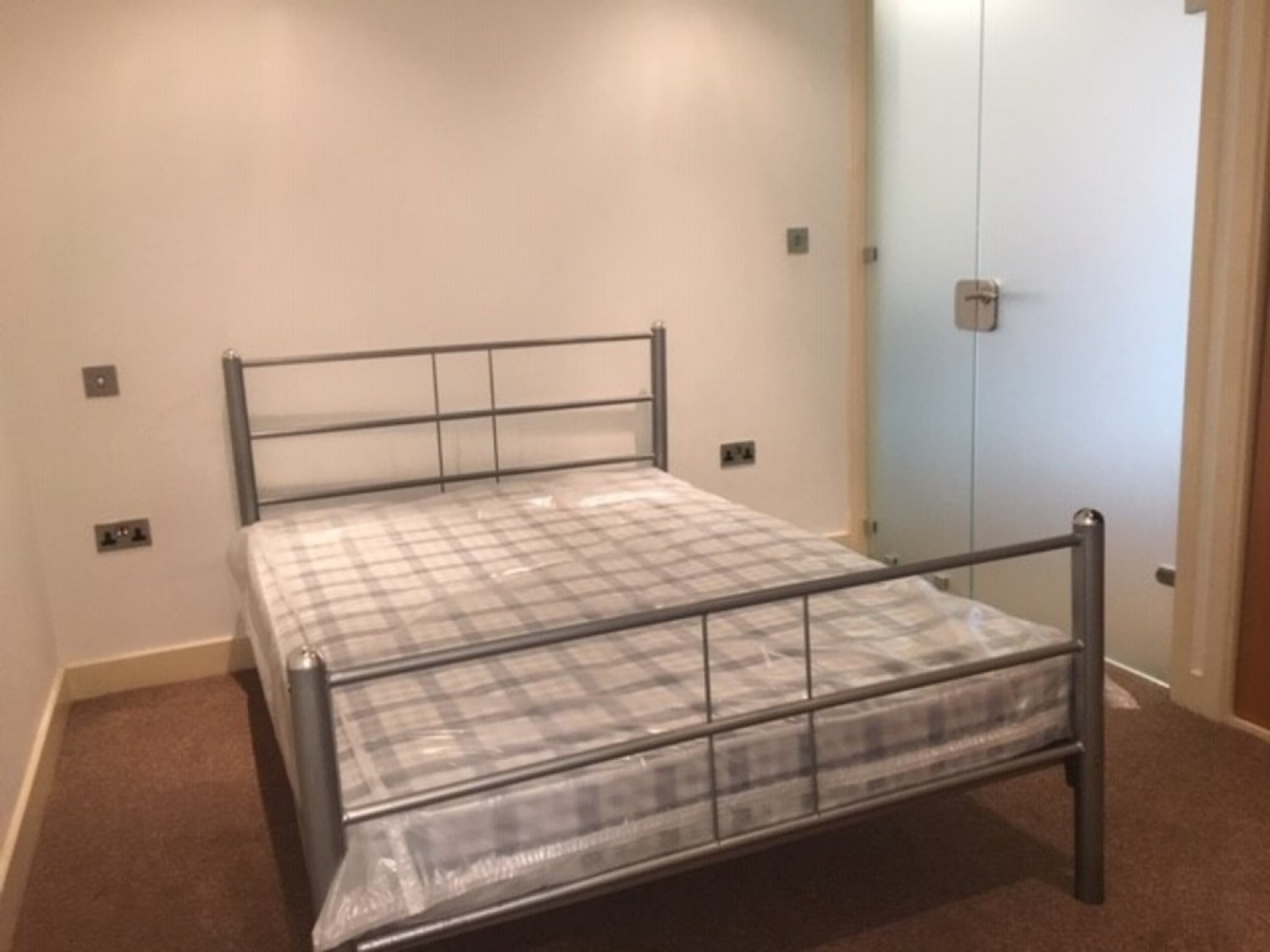 2 bedroom Flat for Letting The Habitat, Woolpack Lane